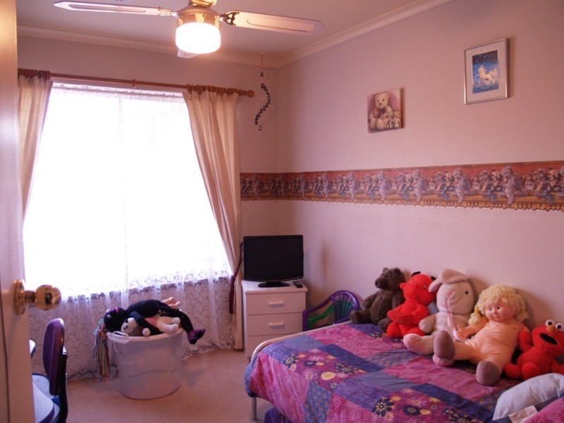 19 Booth Avenue, Morphett Vale SA 5162