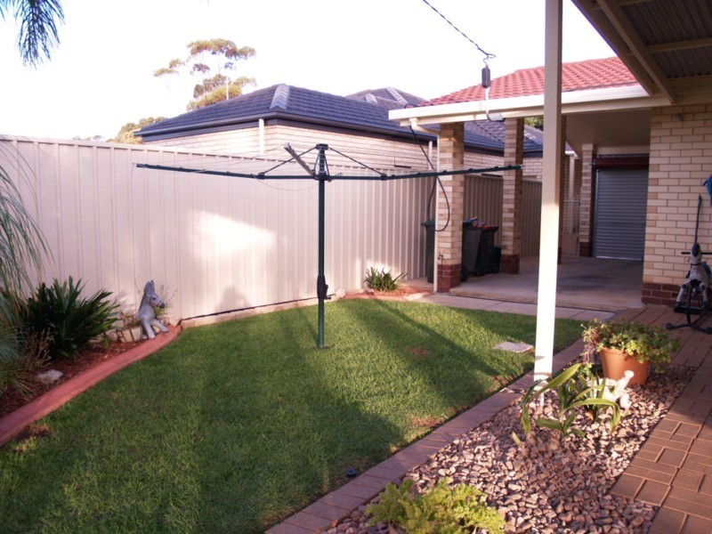 19 Booth Avenue, Morphett Vale SA 5162