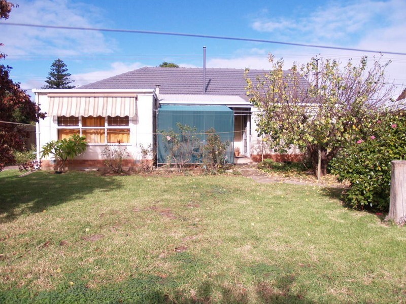 120 Sturt Road, Warradale SA 5046