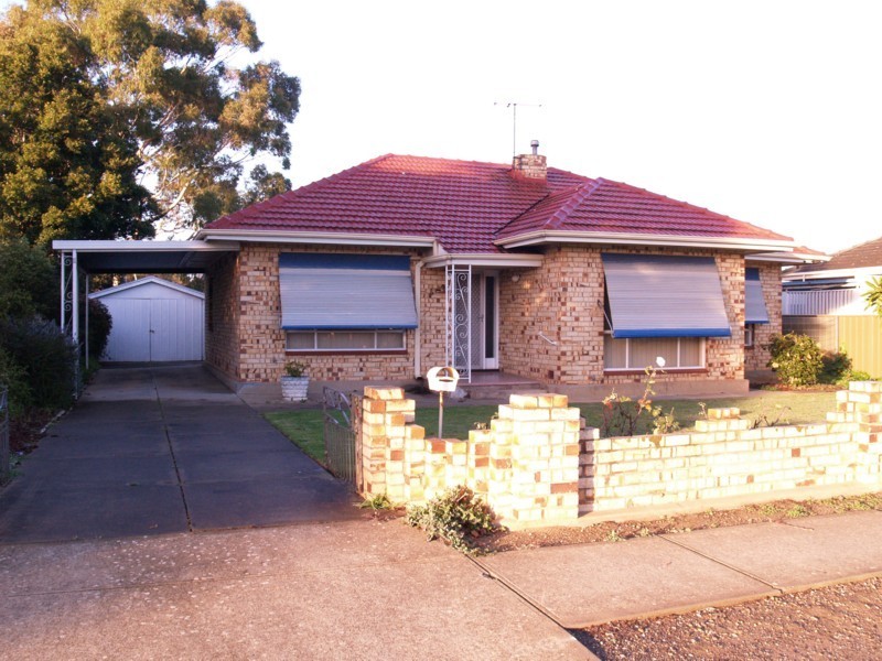 6 Tarranna Avenue, Park Holme SA 5043