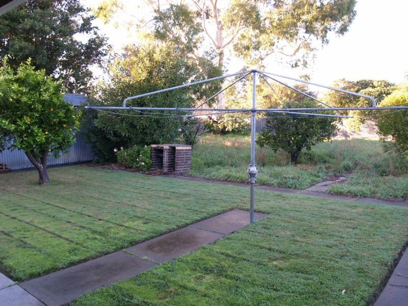 6 Tarranna Avenue, Park Holme SA 5043