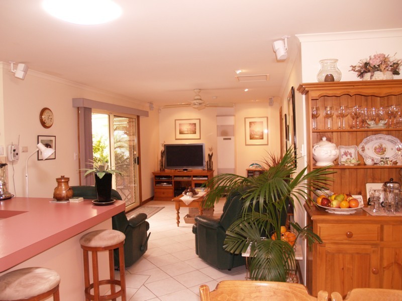 4 Surf Street, Seaford SA 5169