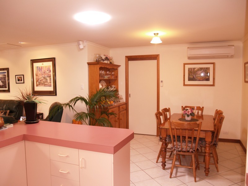 4 Surf Street, Seaford SA 5169