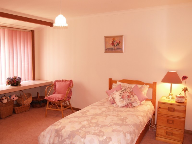 4 Surf Street, Seaford SA 5169