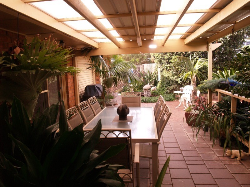 4 Surf Street, Seaford SA 5169