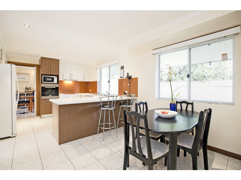 6 Siegersdorf Crescent, Old Reynella SA 5161