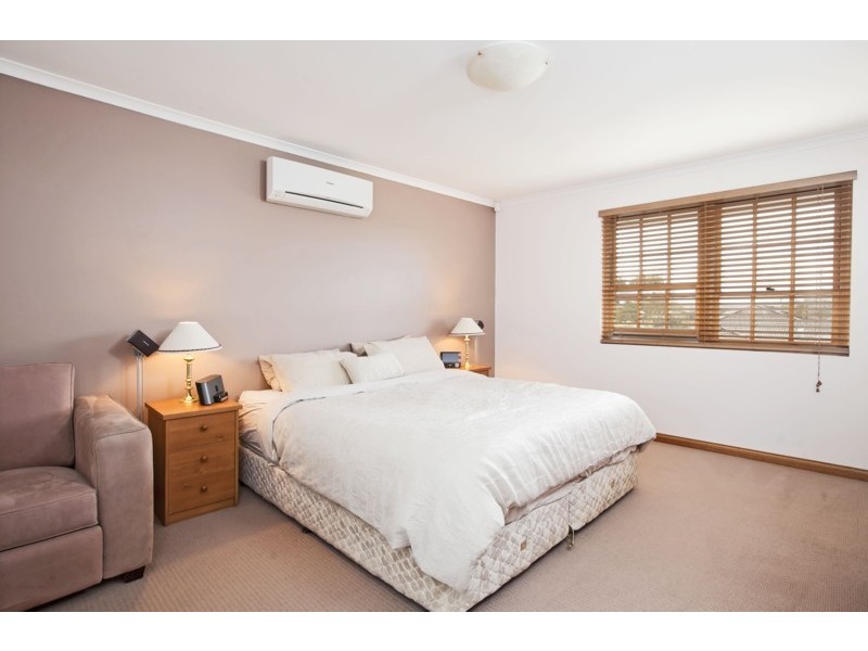 6 Siegersdorf Crescent, Old Reynella SA 5161