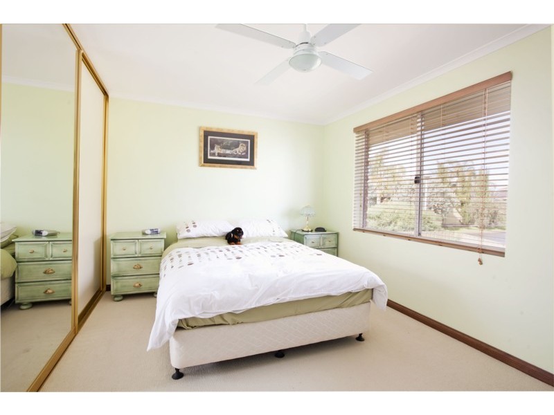 6 Siegersdorf Crescent, Old Reynella SA 5161