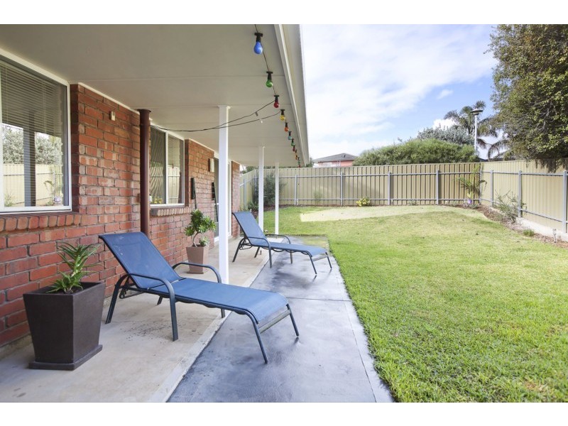 6 Siegersdorf Crescent, Old Reynella SA 5161
