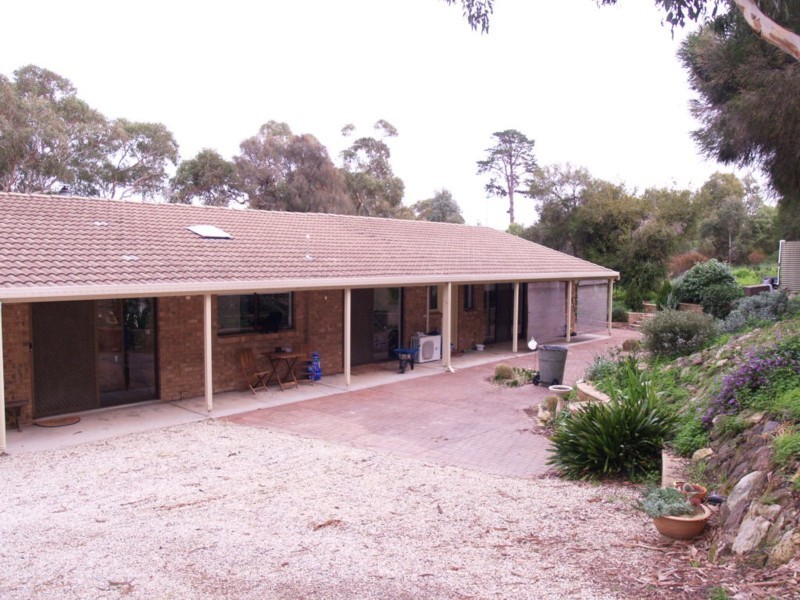 175 Bagshaws Road, Mclaren Flat SA 5171