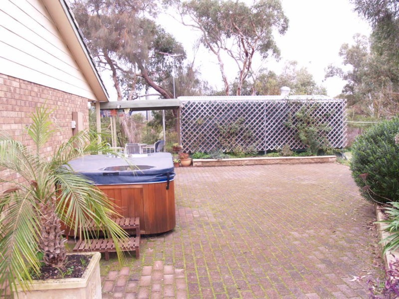 175 Bagshaws Road, Mclaren Flat SA 5171
