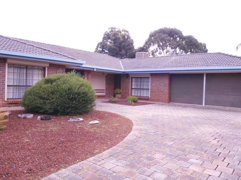 1/6 New York Road, Aberfoyle Park SA 5159