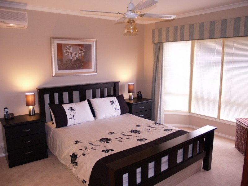 6 Crestview Lane, Hackham SA 5163