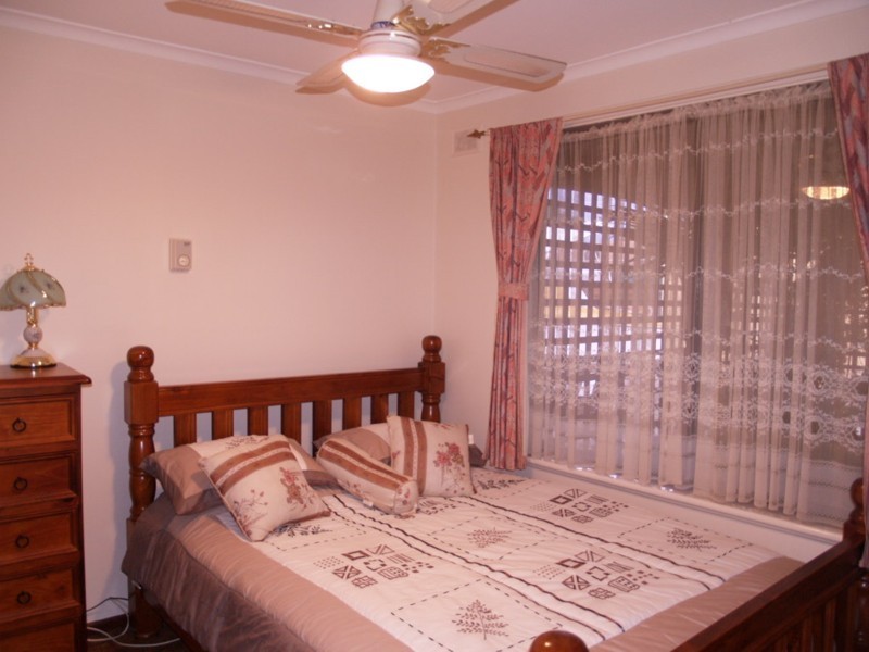 34 Greenbank Grove, Hackham West SA 5163