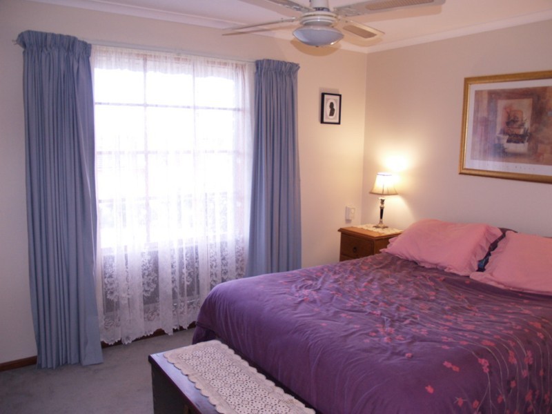 23 Perry Road, Huntfield Heights SA 5163