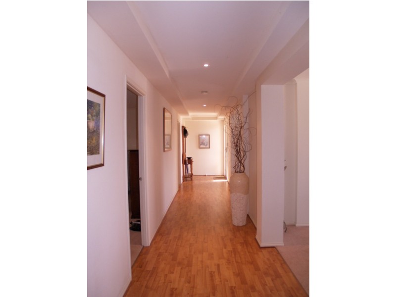 86 Glendale Avenue, Flagstaff Hill SA 5159