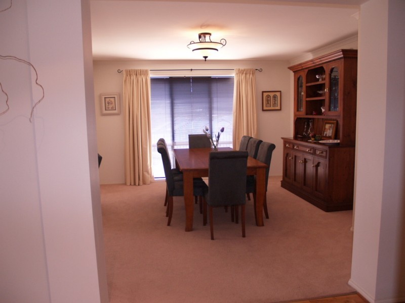 86 Glendale Avenue, Flagstaff Hill SA 5159