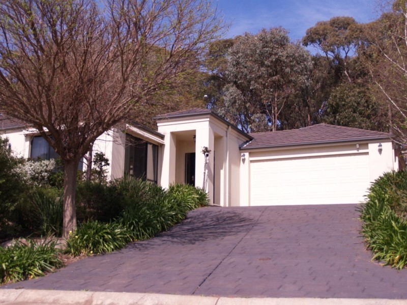 86 Glendale Avenue, Flagstaff Hill SA 5159