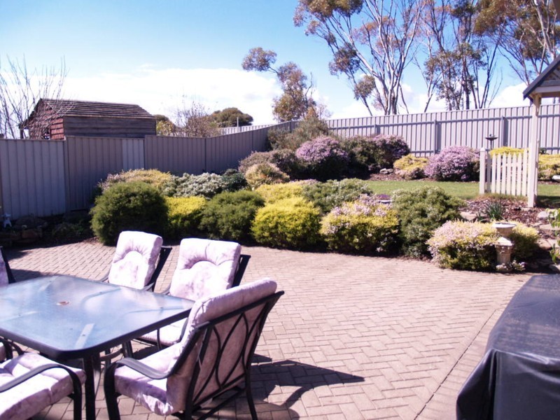 75 Barbados Drive, Seaford Rise SA 5169