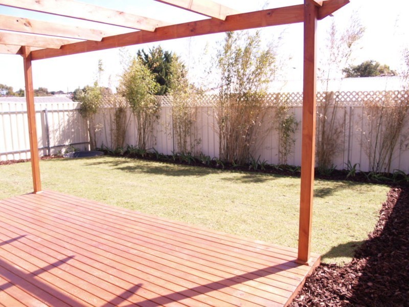 1 Gunn Close, Morphett Vale SA 5162