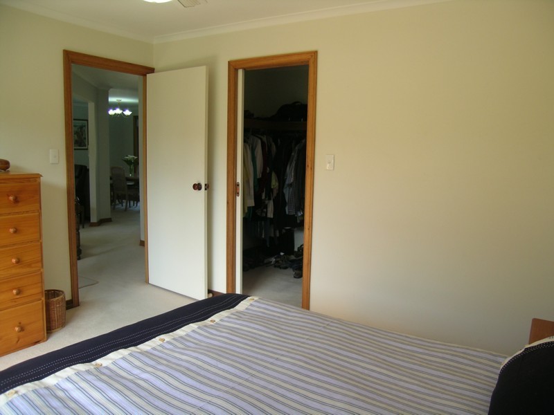 2 Gorton Court, Trott Park SA 5158