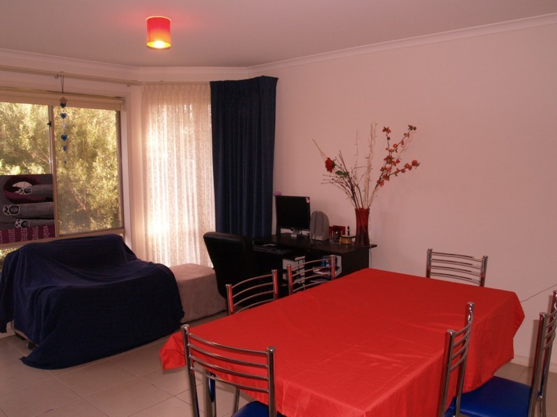 18a Regent Street, Moana SA 5169