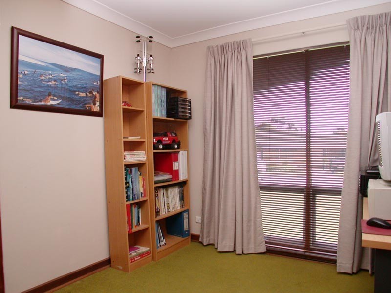 14 Vine Street, Morphett Vale SA 5162