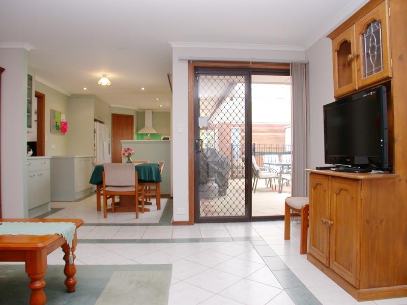 1 Hibiscus Court, Morphett Vale SA 5162