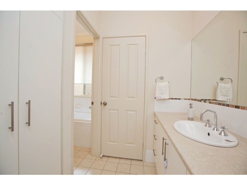 6 Stern Road, Seaford Meadows SA 5169