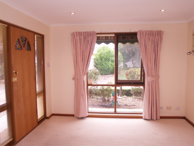 2/7 Barker Street, Port Noarlunga SA 5167