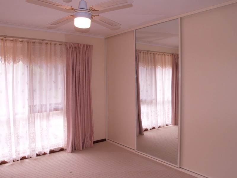 2/7 Barker Street, Port Noarlunga SA 5167