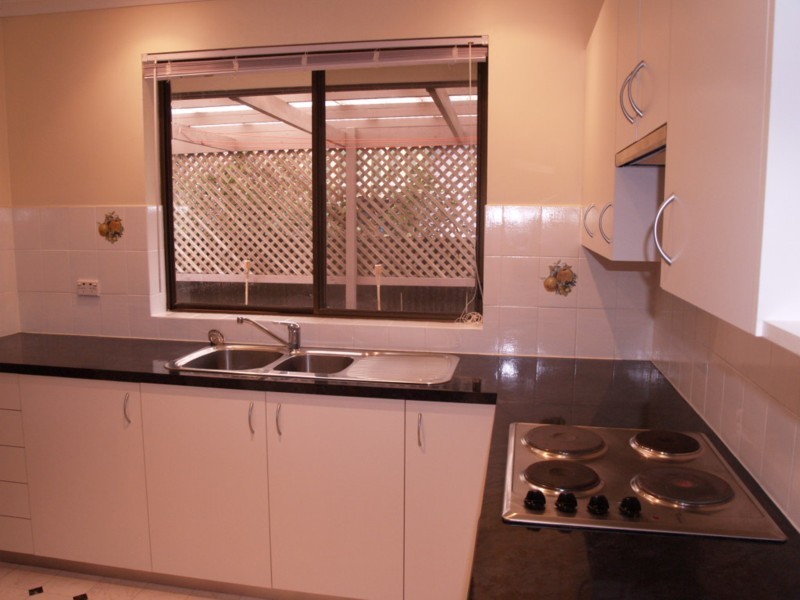 2/7 Barker Street, Port Noarlunga SA 5167