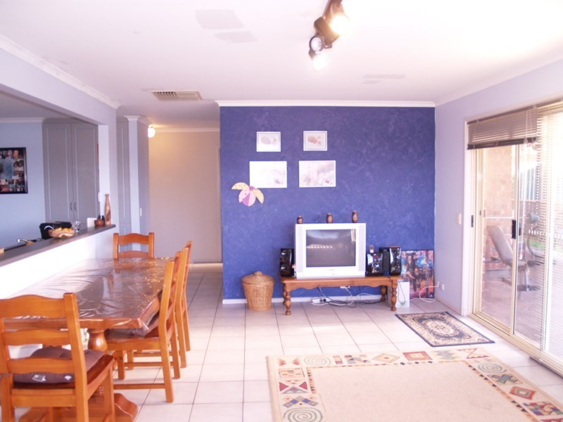 10 Jamieson Street, Moana SA 5169