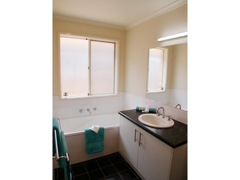 15/565 States Road, Hackham SA 5163