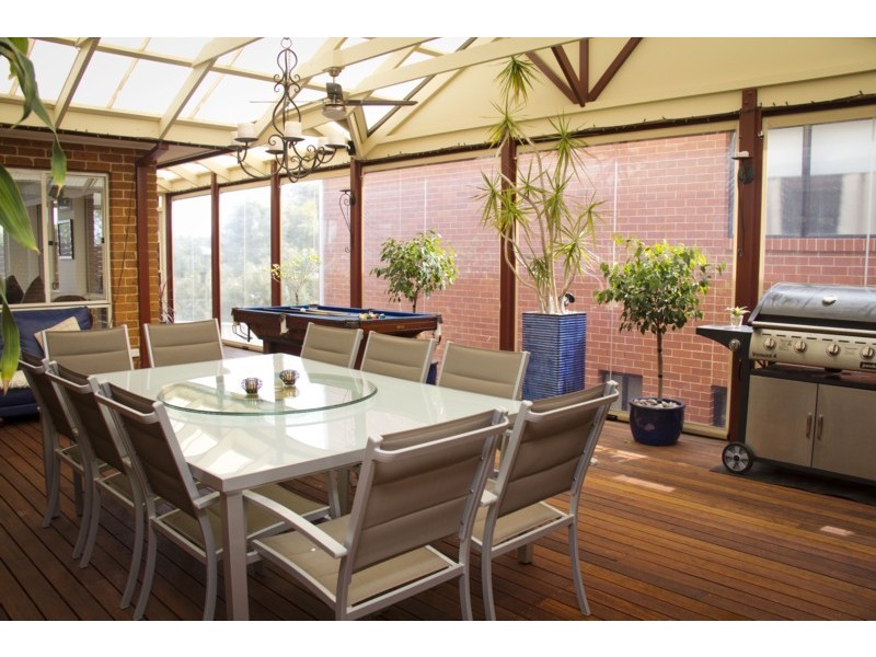 2 Summerhill Close, Reynella SA 5161