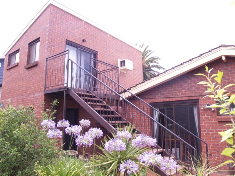 10 Domain Street, Moana SA 5169