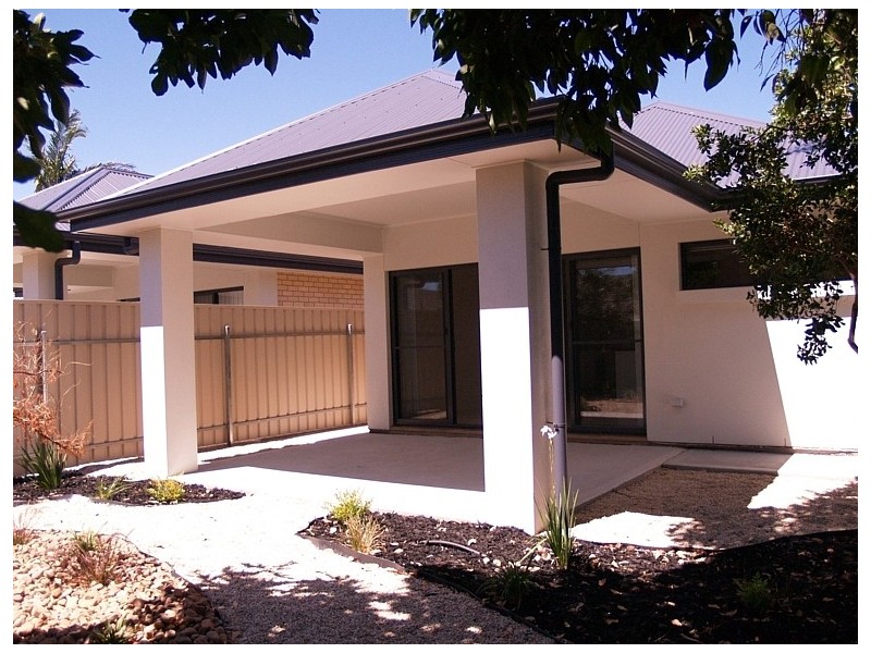 10 and 10a Louise Avenue, Warradale SA 5046