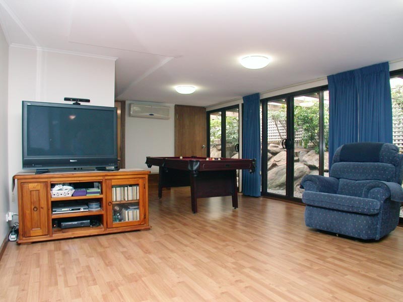 15 O’Halloran Lane, Hackham SA 5163