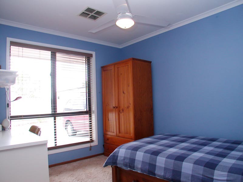 15 O’Halloran Lane, Hackham SA 5163