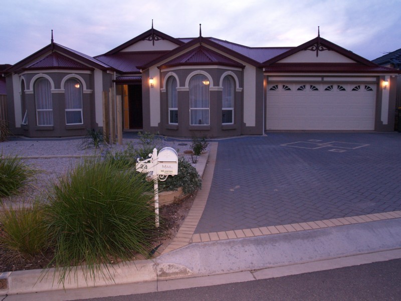 24 Sylvan Circuit, Noarlunga Downs SA 5168