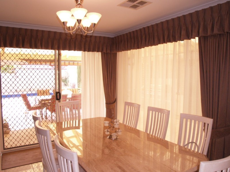 24 Sylvan Circuit, Noarlunga Downs SA 5168