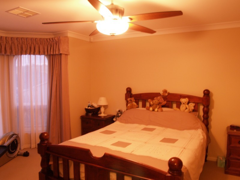 24 Sylvan Circuit, Noarlunga Downs SA 5168