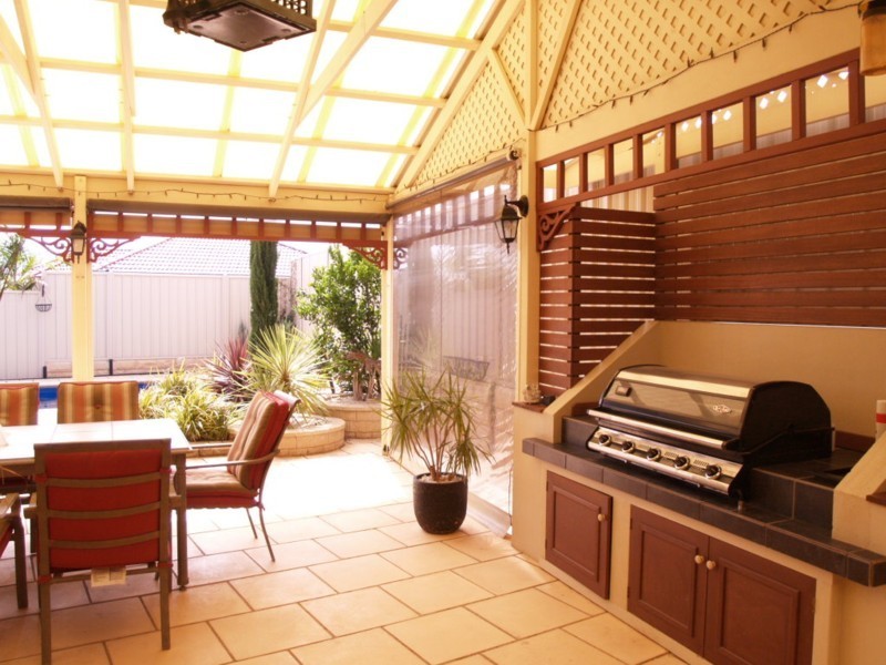 24 Sylvan Circuit, Noarlunga Downs SA 5168