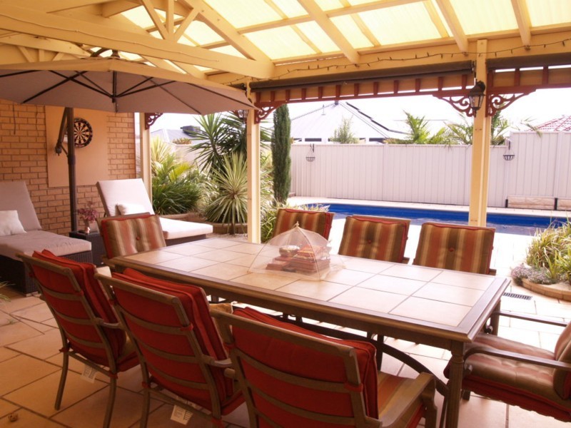 24 Sylvan Circuit, Noarlunga Downs SA 5168