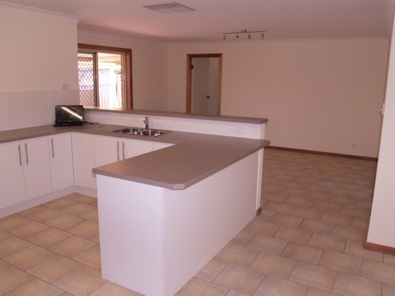 5/82-86 Main South Road, Morphett Vale SA 5162