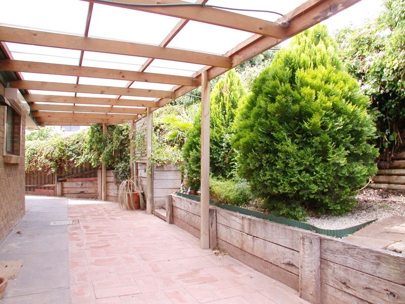 182 Perrybarr Road, Hallett Cove SA 5158