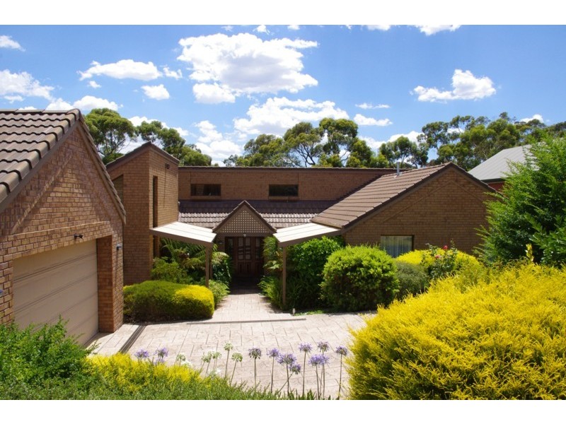 13 Charlson Rise, Happy Valley SA 5159