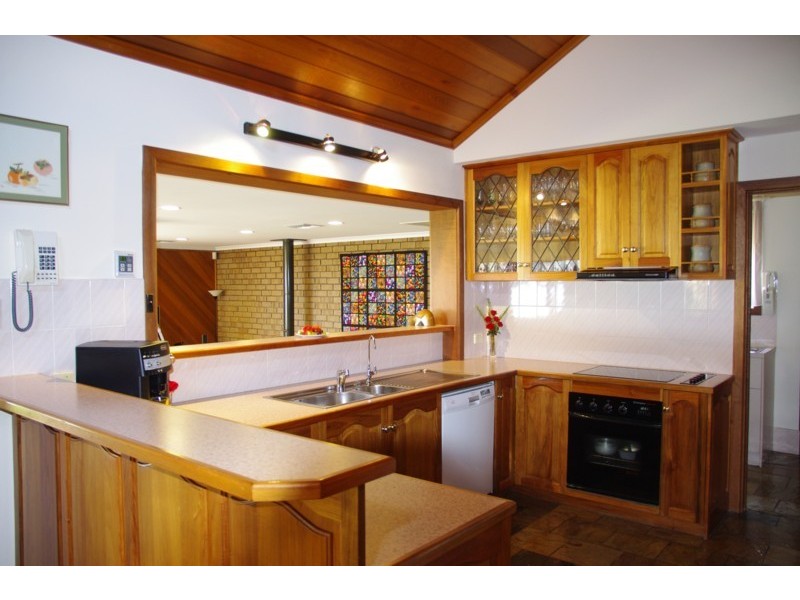 13 Charlson Rise, Happy Valley SA 5159