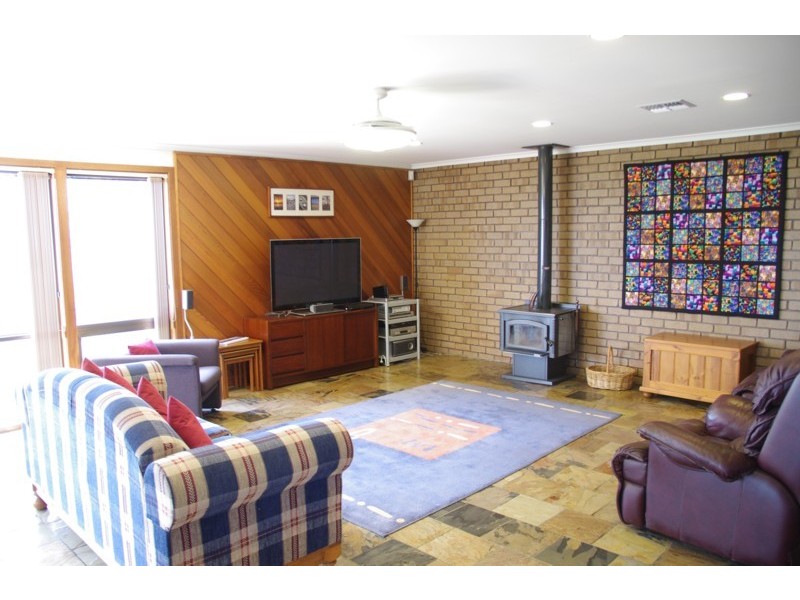 13 Charlson Rise, Happy Valley SA 5159