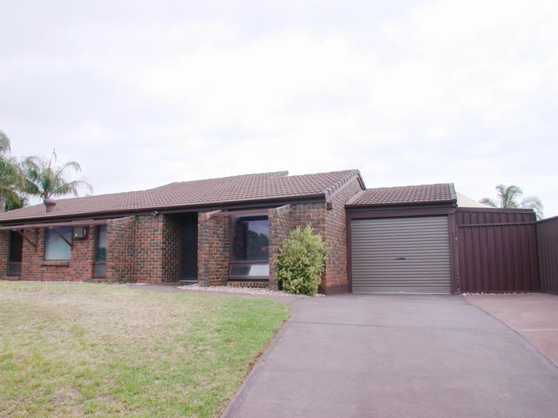 6 Safari Court, Hallett Cove SA 5158